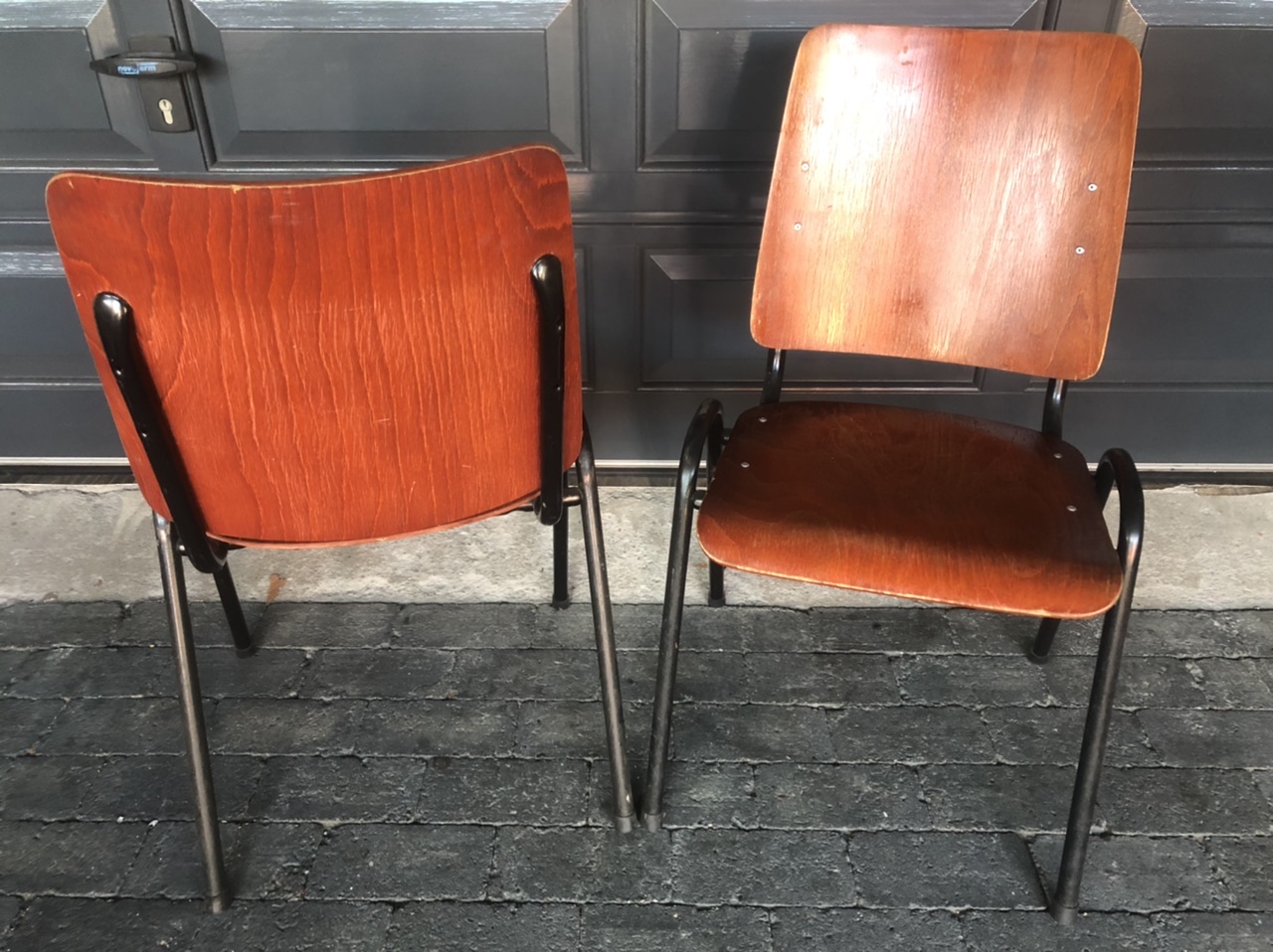 Stapelbare schoolstoelen de parel meubilair apeldoorn holland dutch vintage chairs stolar chaises